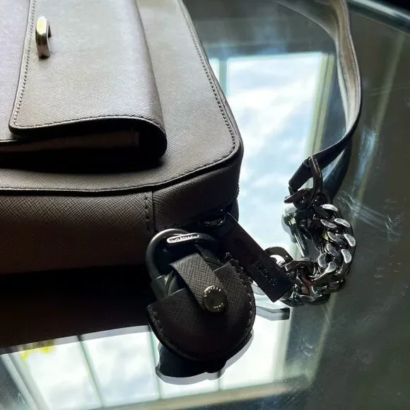 Micheal Kors Leather Grey Crossbody Purse Silver Accents Small Bag​​​ - Picture 4 of 8